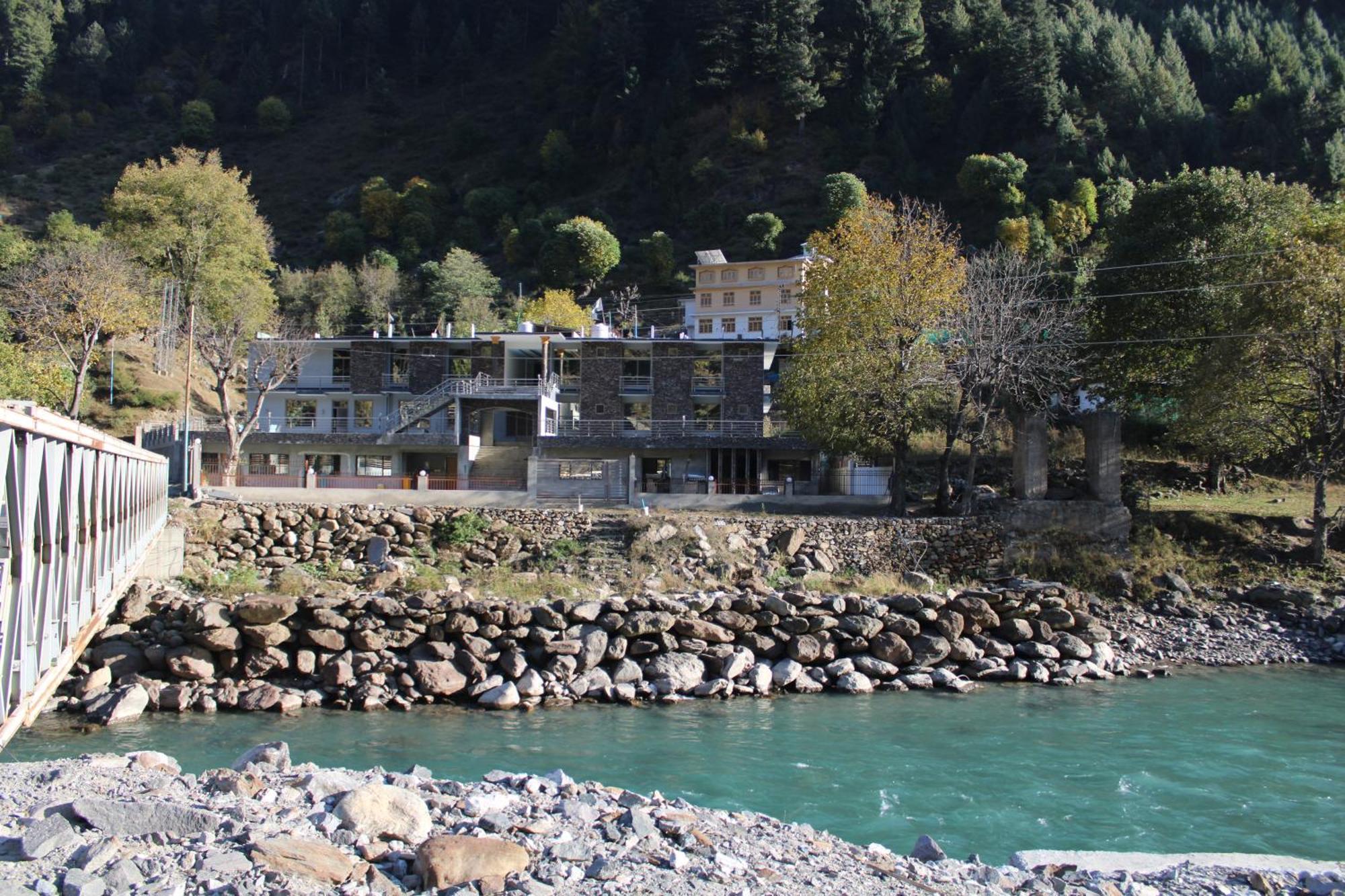 River Garden Hotel And Resort Naran Exterior foto
